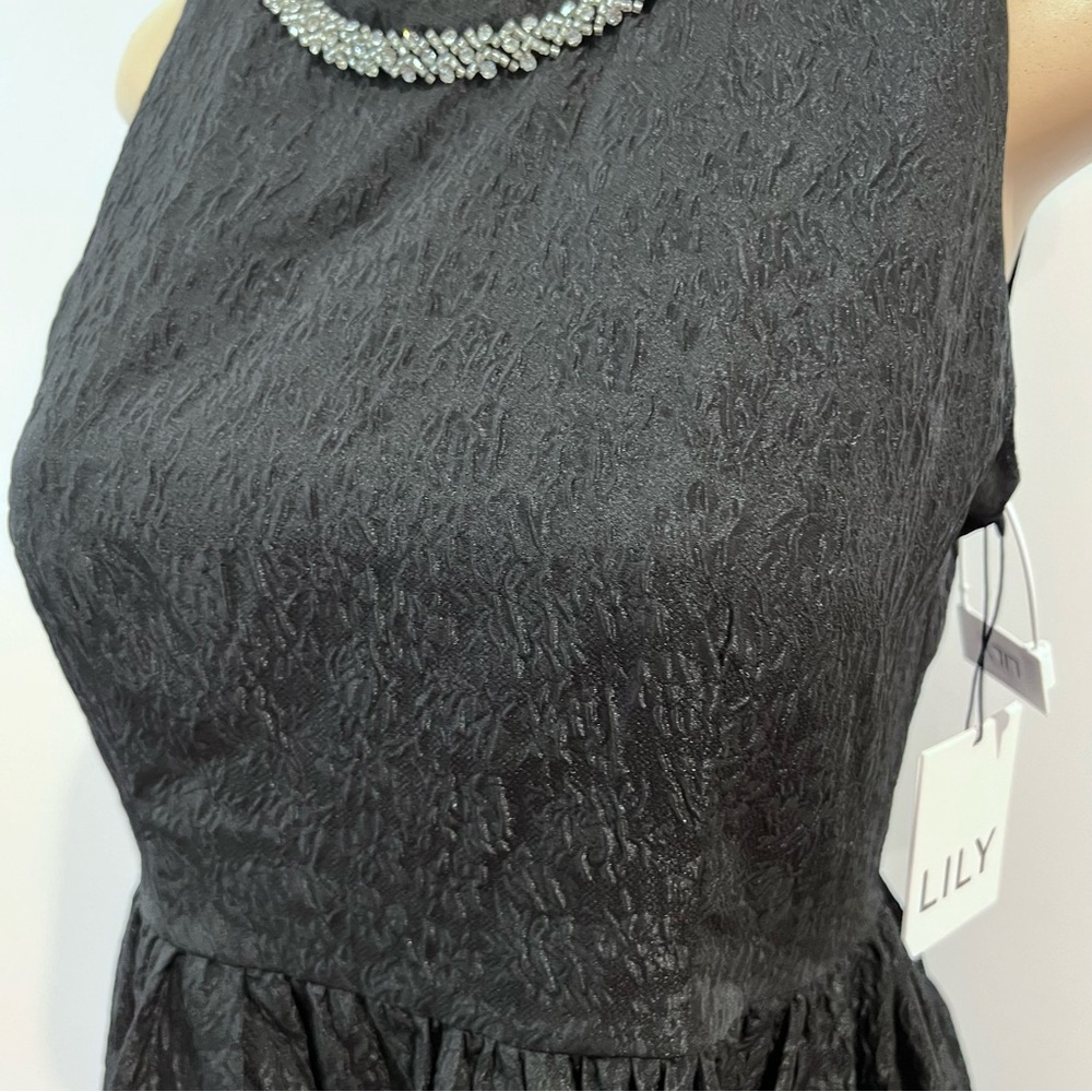New Lily Elegant Jacquard Dress Embellished Sz M Black Sleeveless Midi A-line - Picture 4 of 9